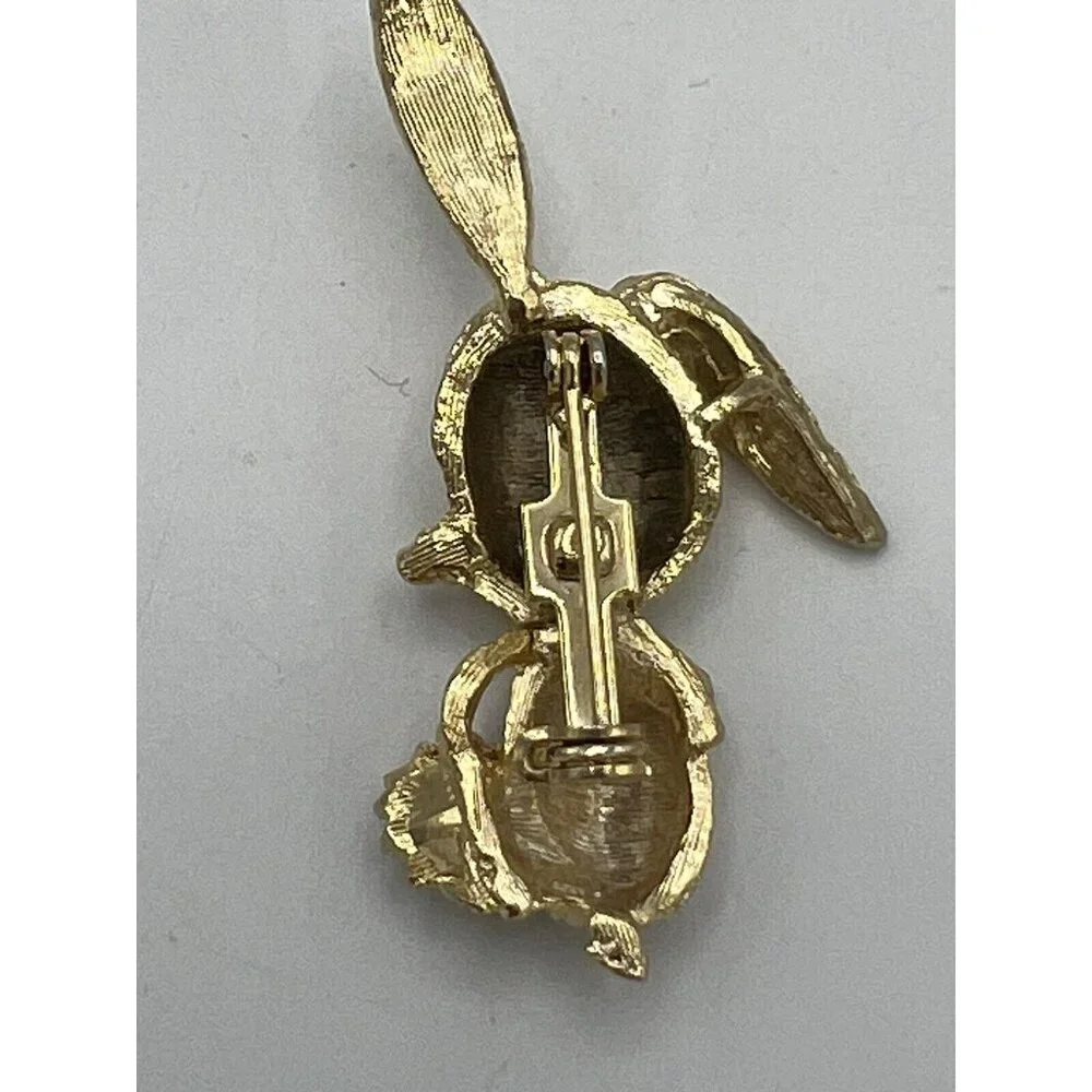 Brooch Bunny Rabbit Pin Holding Flower w/ Pearl Brushed Gold Tone 2” Easter Gift